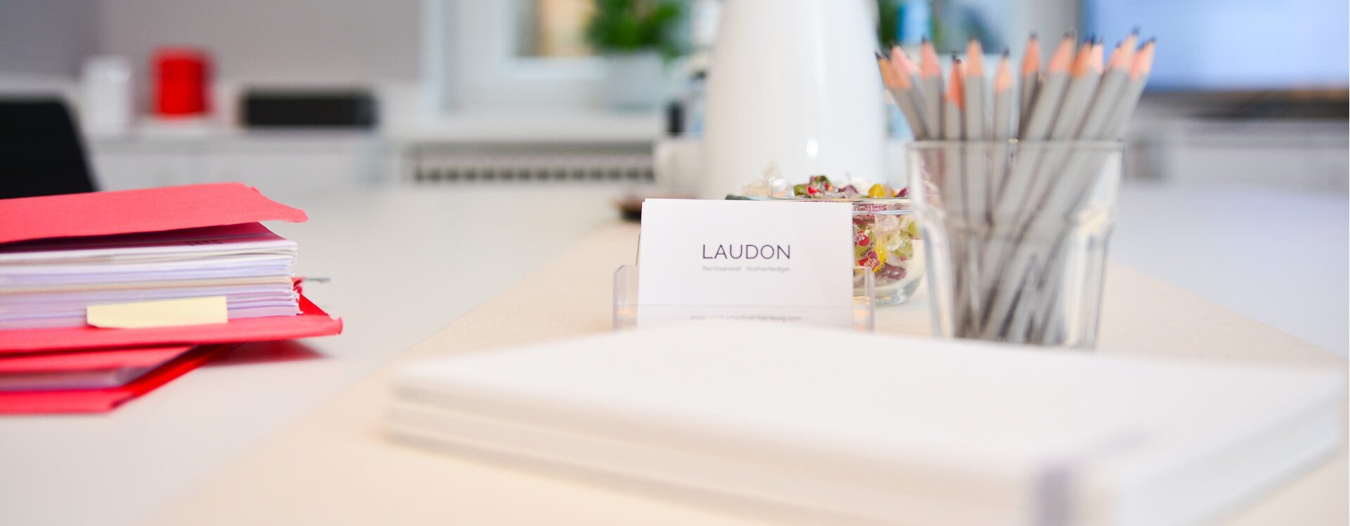 Karriere, Stellenangebote, Stellenangebot, freie Stellen, Jobs, Praktika, Praktikum, Stellenanzeige, Rechtsanwalt, Rechtsanwältin, Strafverteidiger, Strafverteidigerin